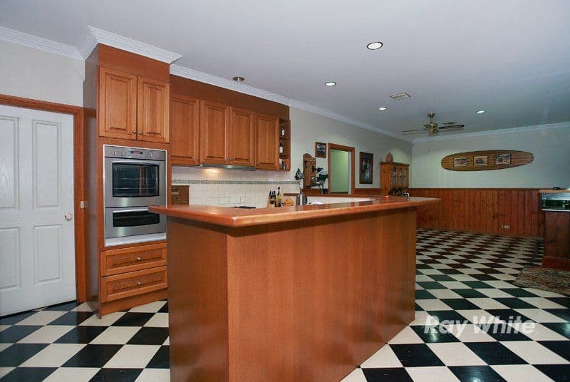54 Earlston Circuit, CRANBOURNE VIC 3977, Cranbourne - Thumbnail 3