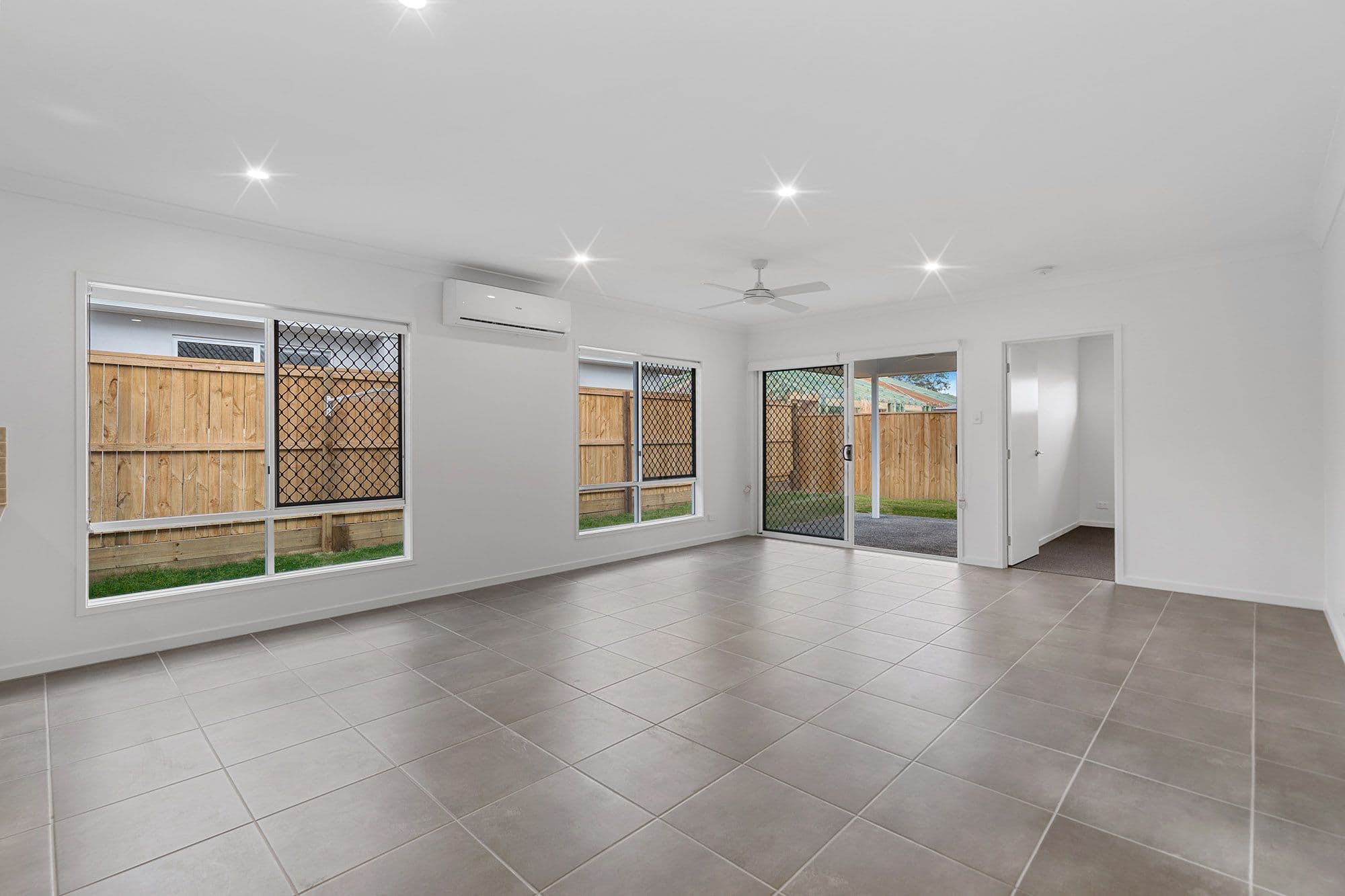16 Garrick Street, Park Ridge QLD 4125, Park Ridge - Thumbnail 6