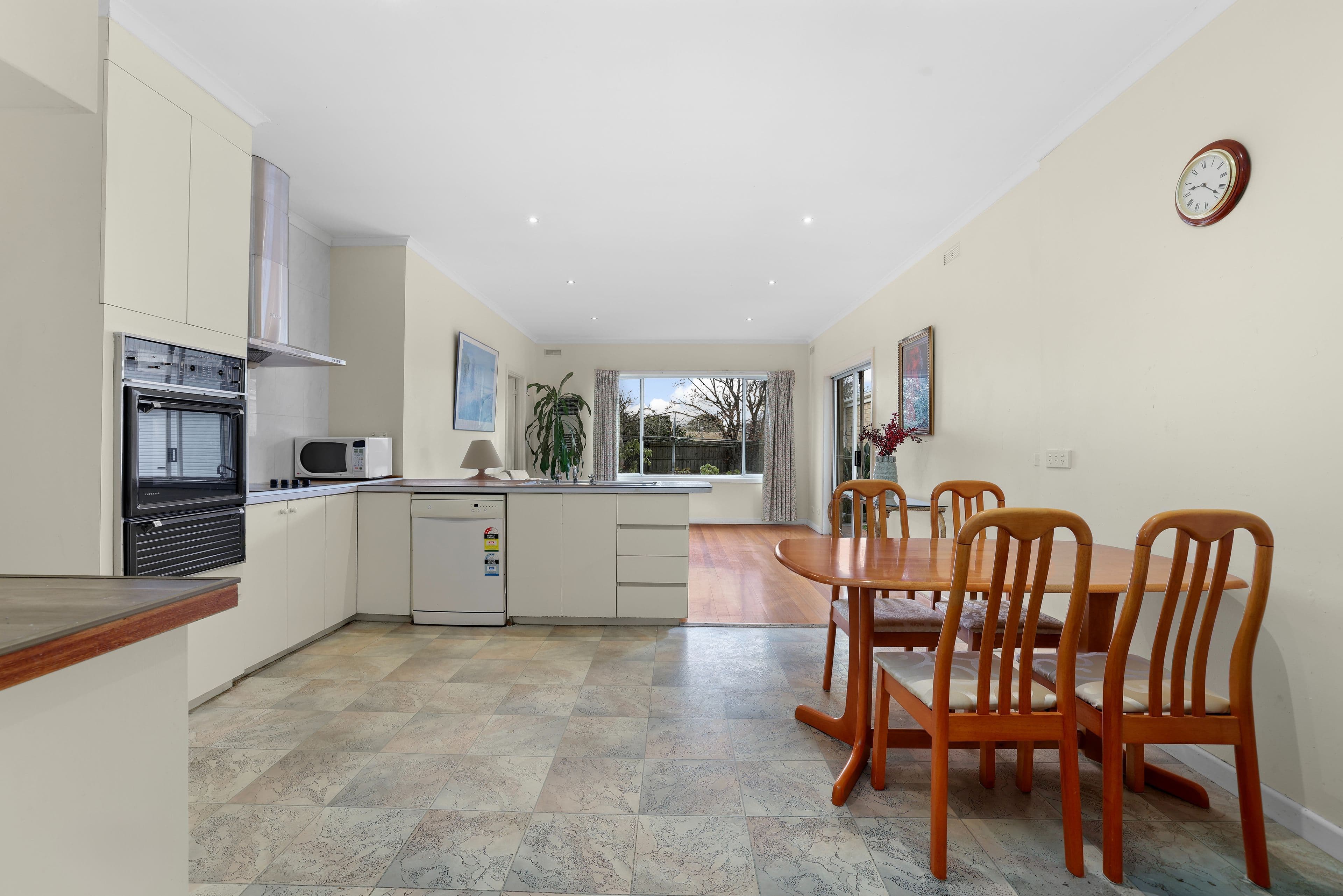 23 Stockdale Avenue, Bentleigh East VIC 3165, Bentleigh East - Thumbnail 4