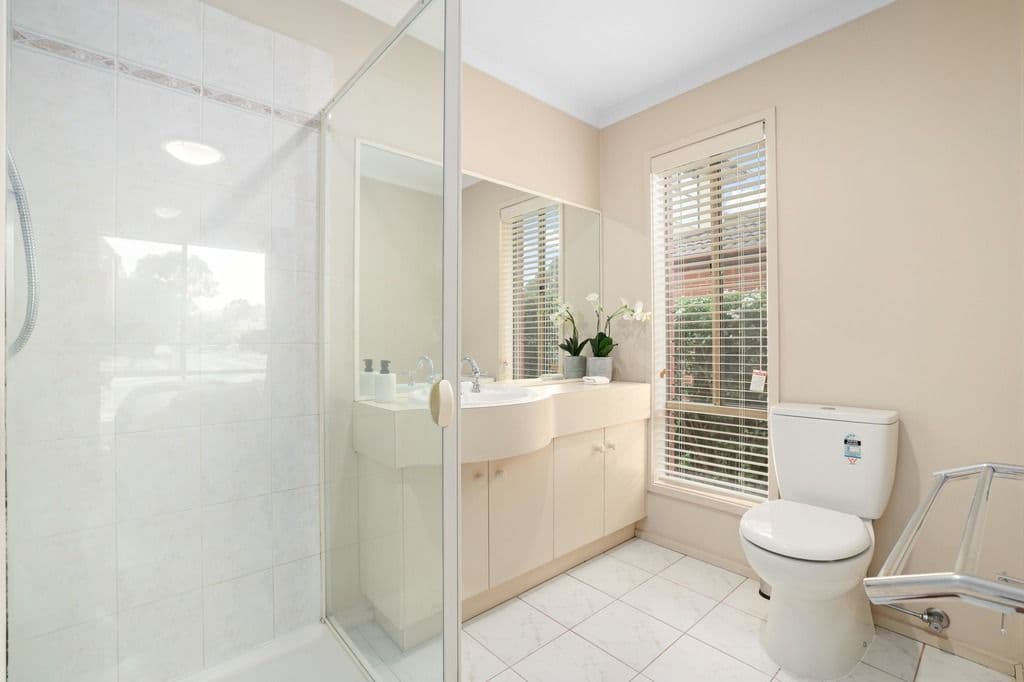 46 Mosman Close, Wantirna South VIC 3152, Wantirna South - Thumbnail 5