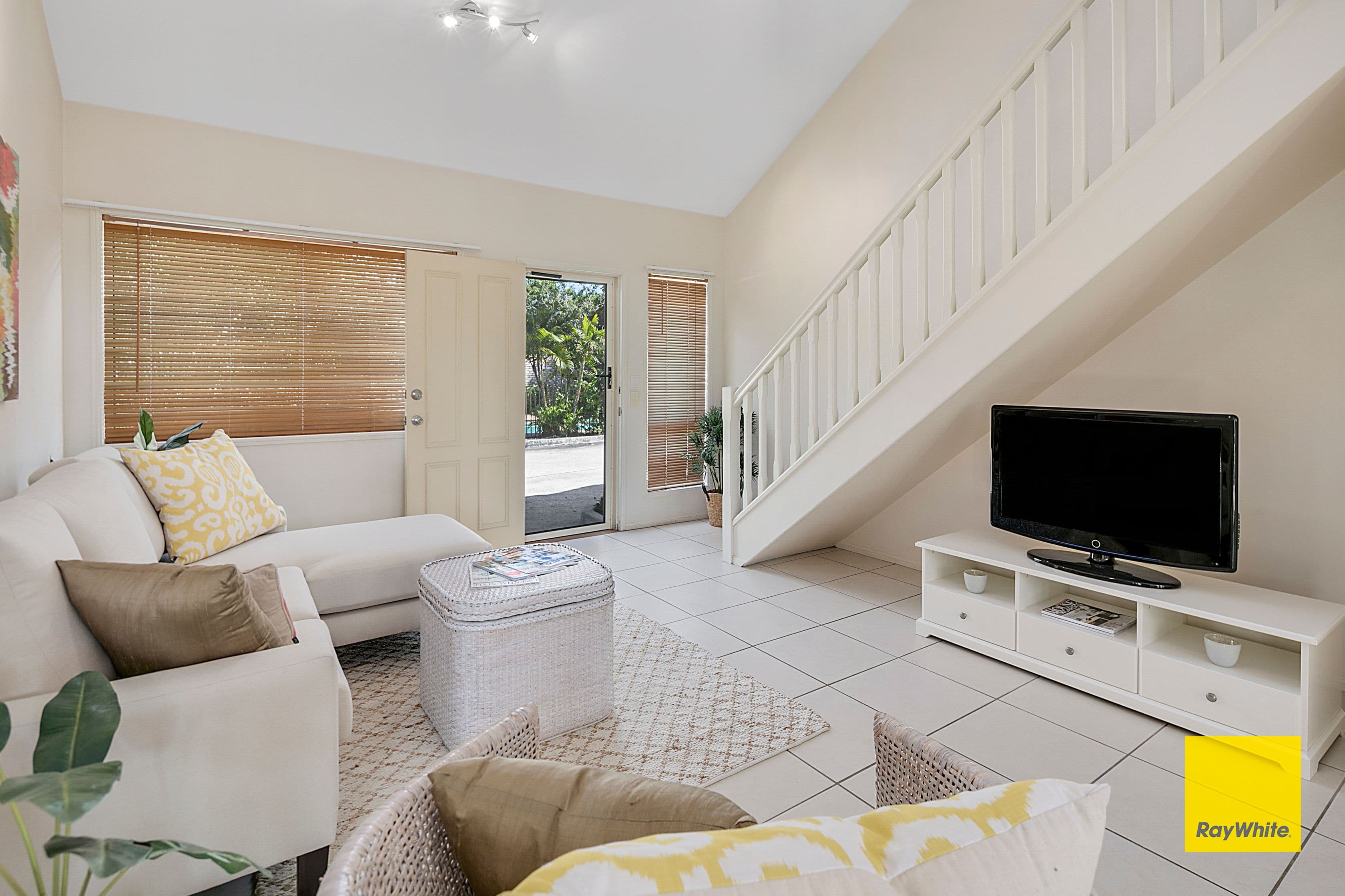 138 Marshall Street, Ivanhoe, Ivanhoe - Thumbnail 2