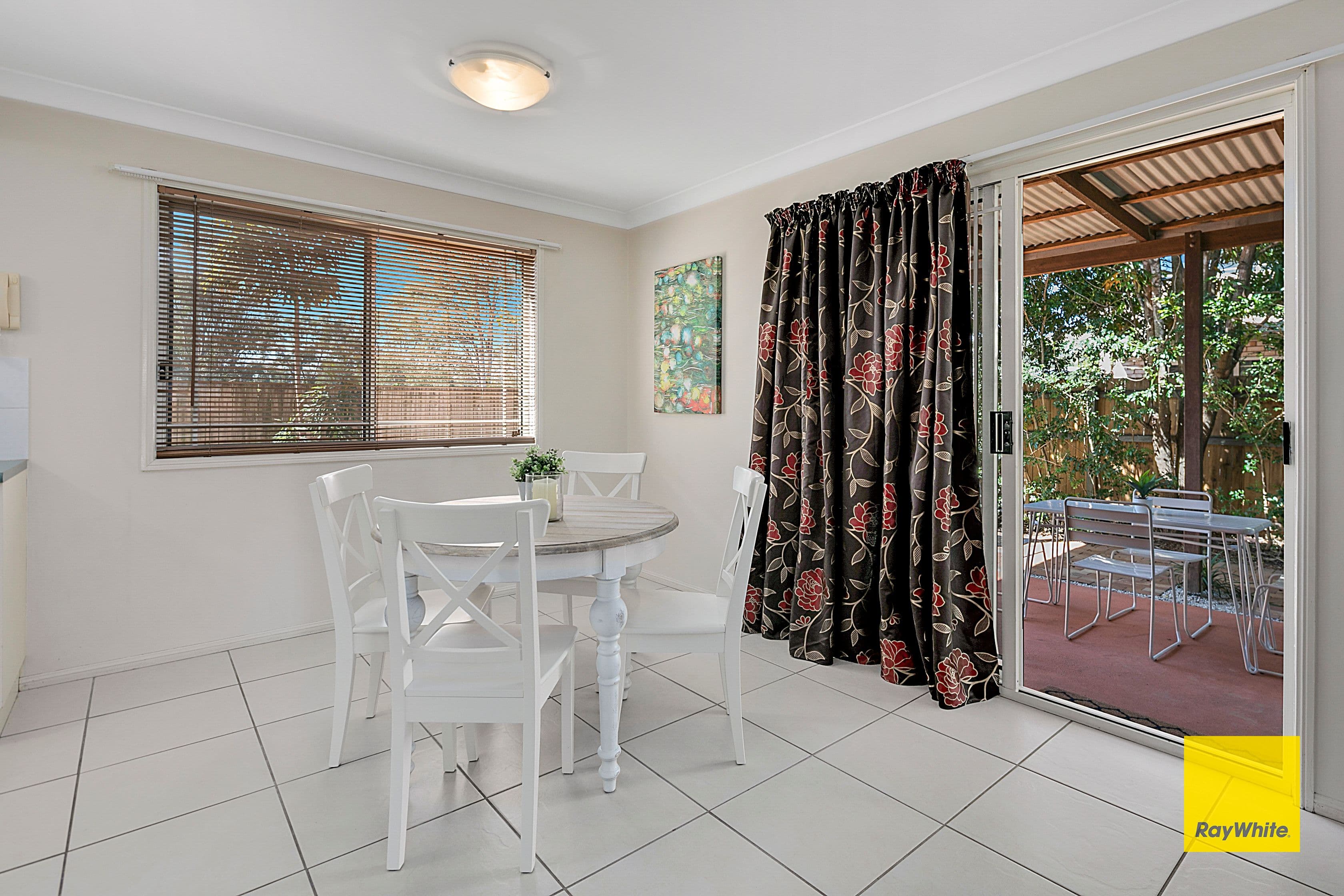 138 Marshall Street, Ivanhoe, Ivanhoe - Thumbnail 4
