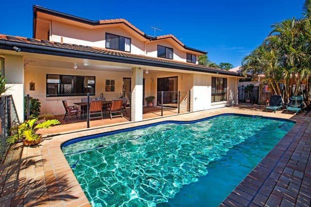 30 Hilliards Park Drive, WELLINGTON POINT QLD 4160, Wellington Point - Thumbnail 2