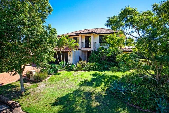 30 Hilliards Park Drive, WELLINGTON POINT QLD 4160, Wellington Point - Thumbnail 3
