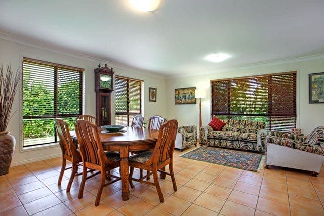 30 Hilliards Park Drive, WELLINGTON POINT QLD 4160, Wellington Point - Thumbnail 8