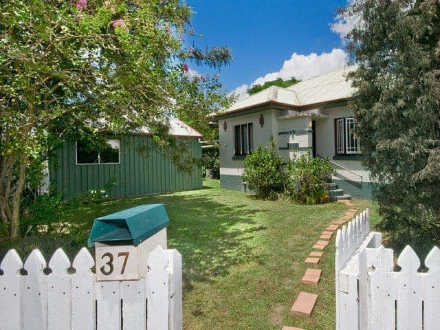 37  Austral Avenue, GRACEVILLE QLD 4075, Graceville - Thumbnail 4
