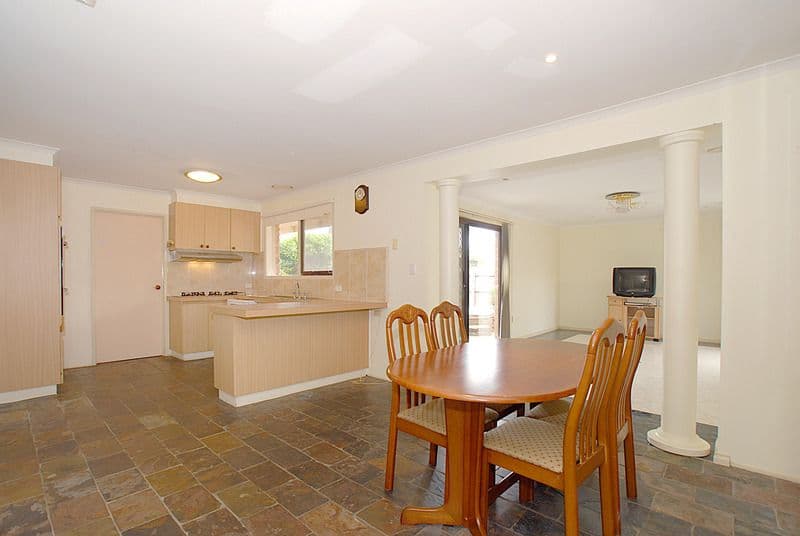 20 Sunnyvale Crescent, KEYSBOROUGH VIC 3173, Keysborough - Thumbnail 3