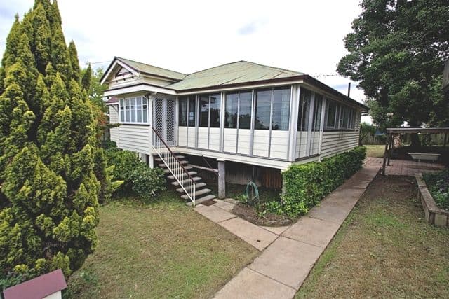 8 Delacy Street, NORTH IPSWICH QLD 4305, North Ipswich - Image 1