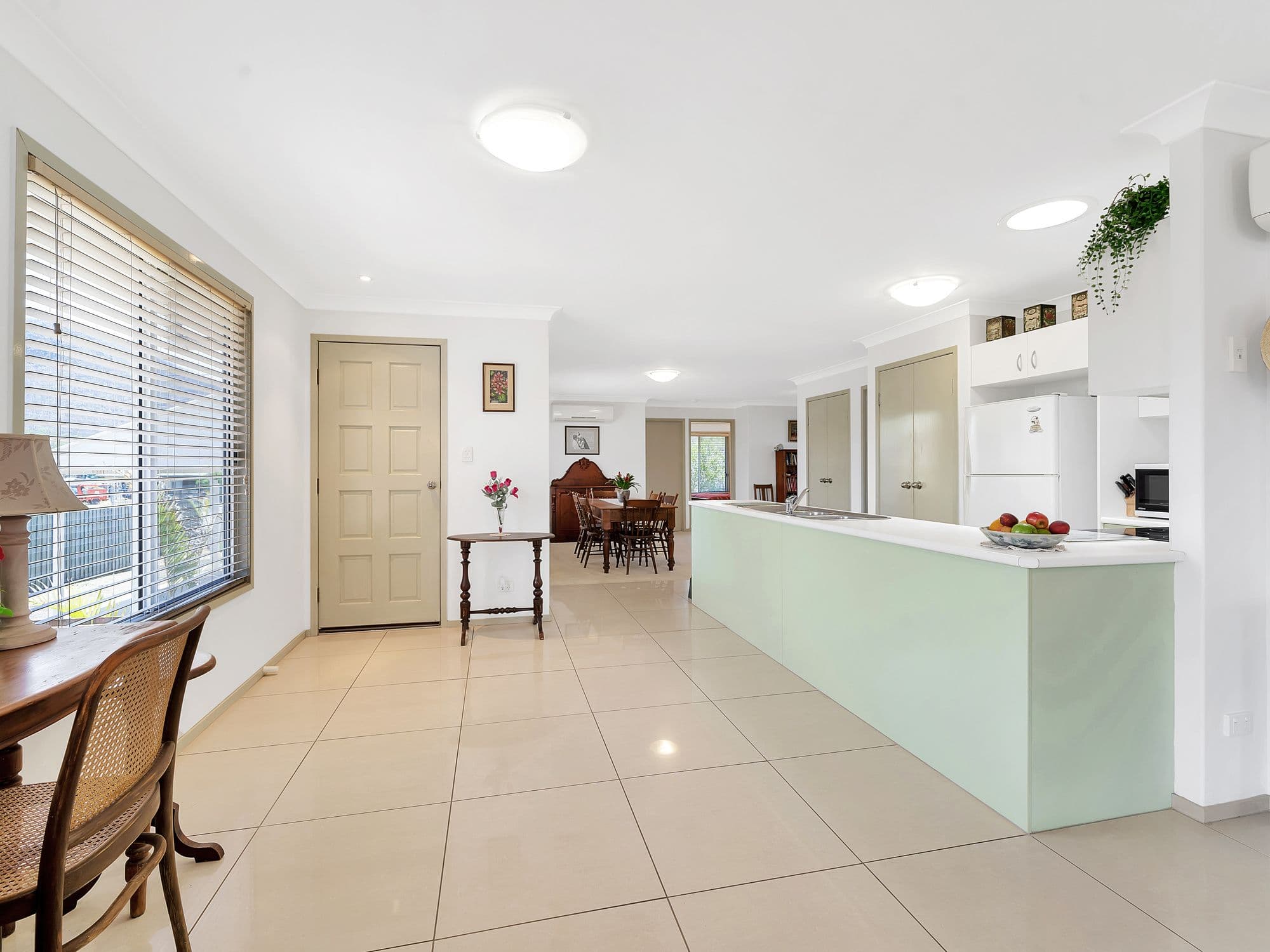 3 Edward Street, Esk QLD 4312, Esk - Thumbnail 2