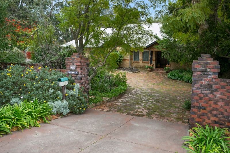12 Walbeck Road, Kalamunda WA 6076, Kalamunda - Thumbnail 2