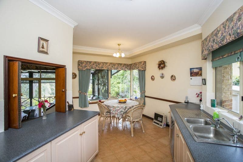 12 Walbeck Road, Kalamunda WA 6076, Kalamunda - Thumbnail 5