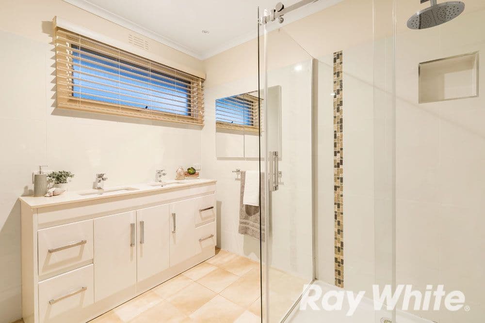 8 Ray Road, Burwood East VIC 3151, Burwood East - Thumbnail 7