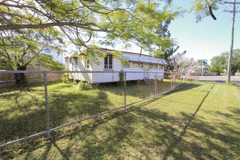 117 Queens Road, HERMIT PARK QLD 4812, Hermit Park - Thumbnail 2