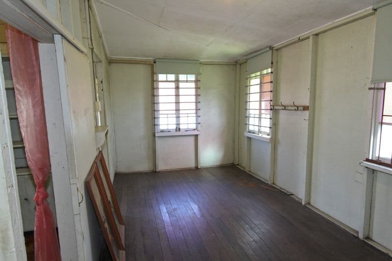 117 Queens Road, HERMIT PARK QLD 4812, Hermit Park - Thumbnail 4