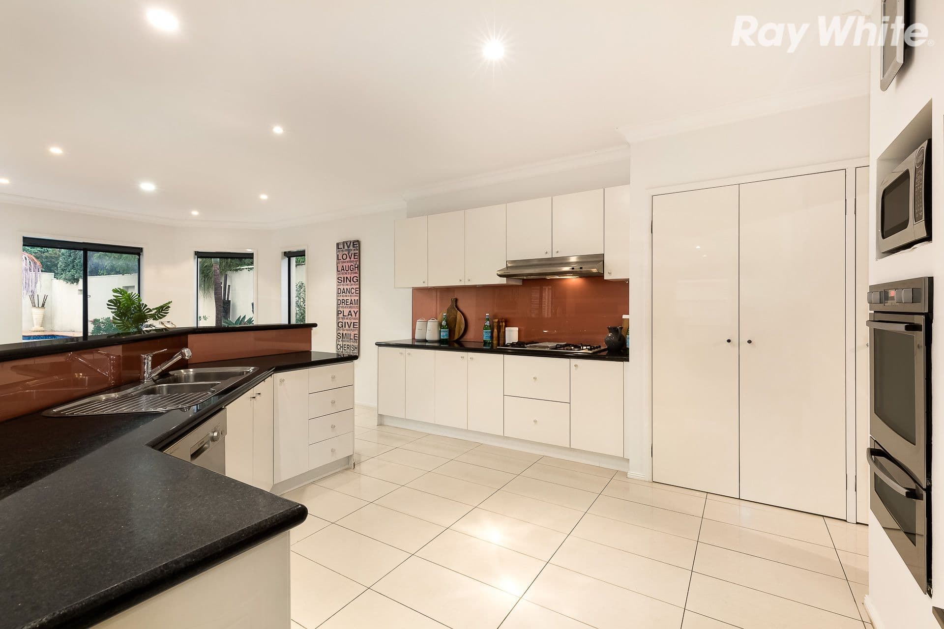 35 Anita Street, Beaumaris VIC 3193, Beaumaris - Thumbnail 5