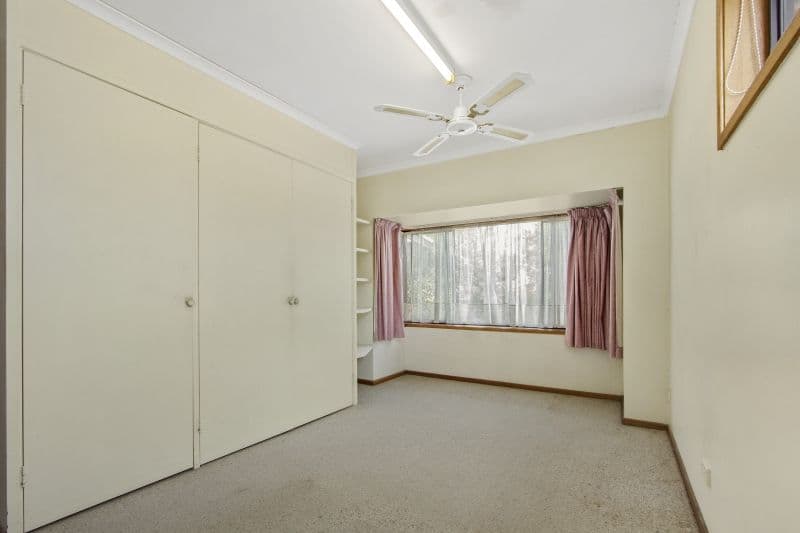 32 Cook Avenue, Surf Beach - Thumbnail 6