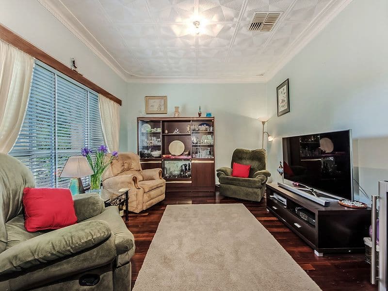 121 Anzac Terrace, Bassendean WA 6054, Bassendean - Thumbnail 5