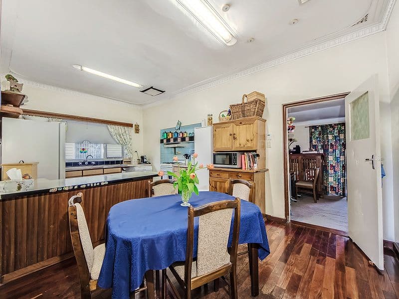 121 Anzac Terrace, Bassendean WA 6054, Bassendean - Thumbnail 6