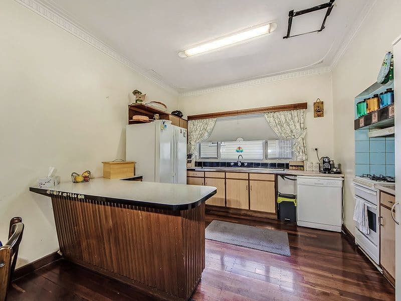 121 Anzac Terrace, Bassendean WA 6054, Bassendean - Thumbnail 8