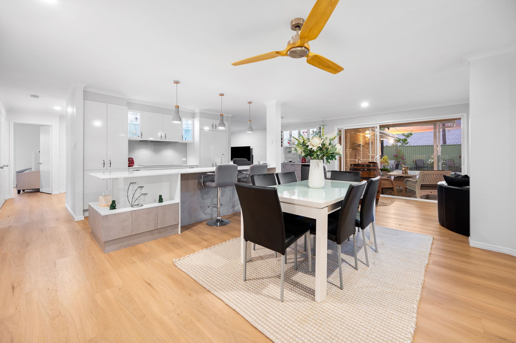 15 Chiffley Place, Arundel QLD 4214, Arundel - Thumbnail 4