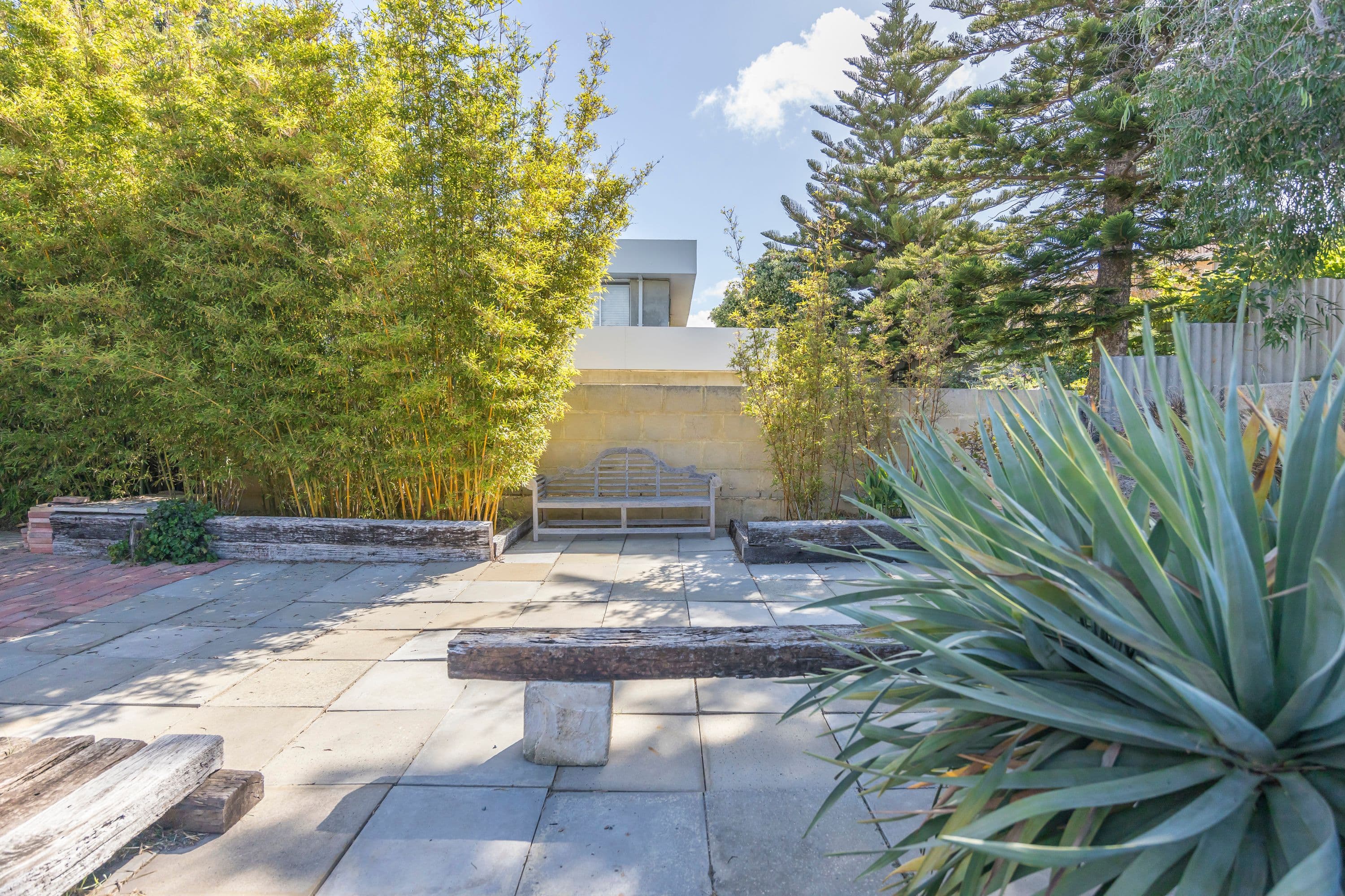 35 Wilkie Avenue, Yanchep WA 6035, Yanchep - Thumbnail 2
