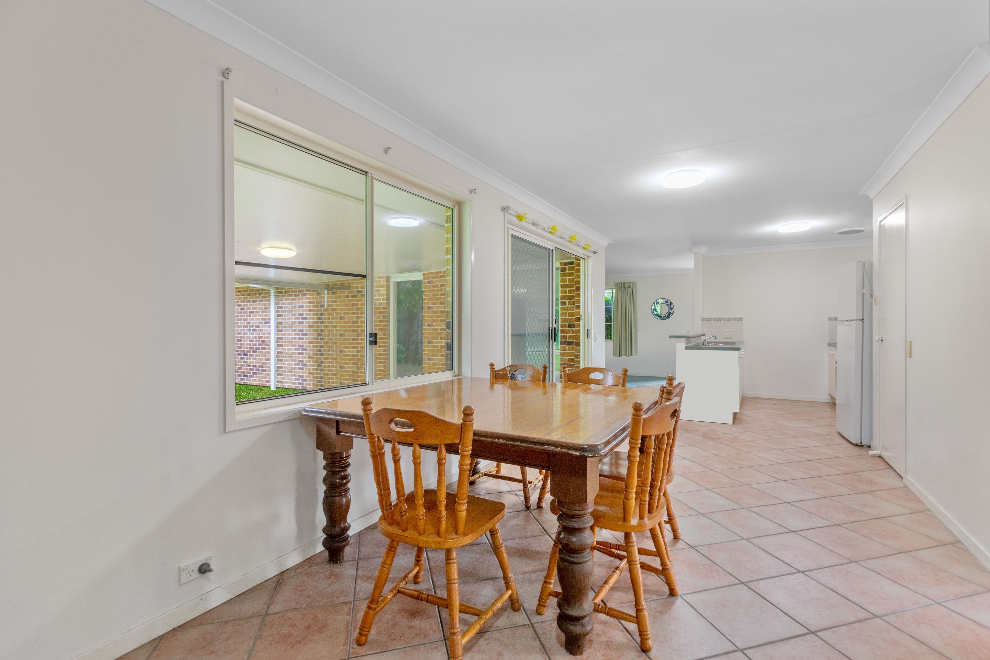 8 Oxford Close, Sippy Downs QLD 4556, Sippy Downs - Thumbnail 3