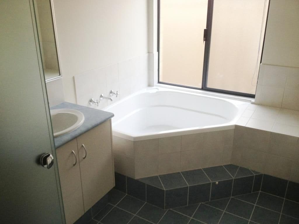 18 Blaxland Road, DALYELLUP WA 6230, Dalyellup - Thumbnail 5
