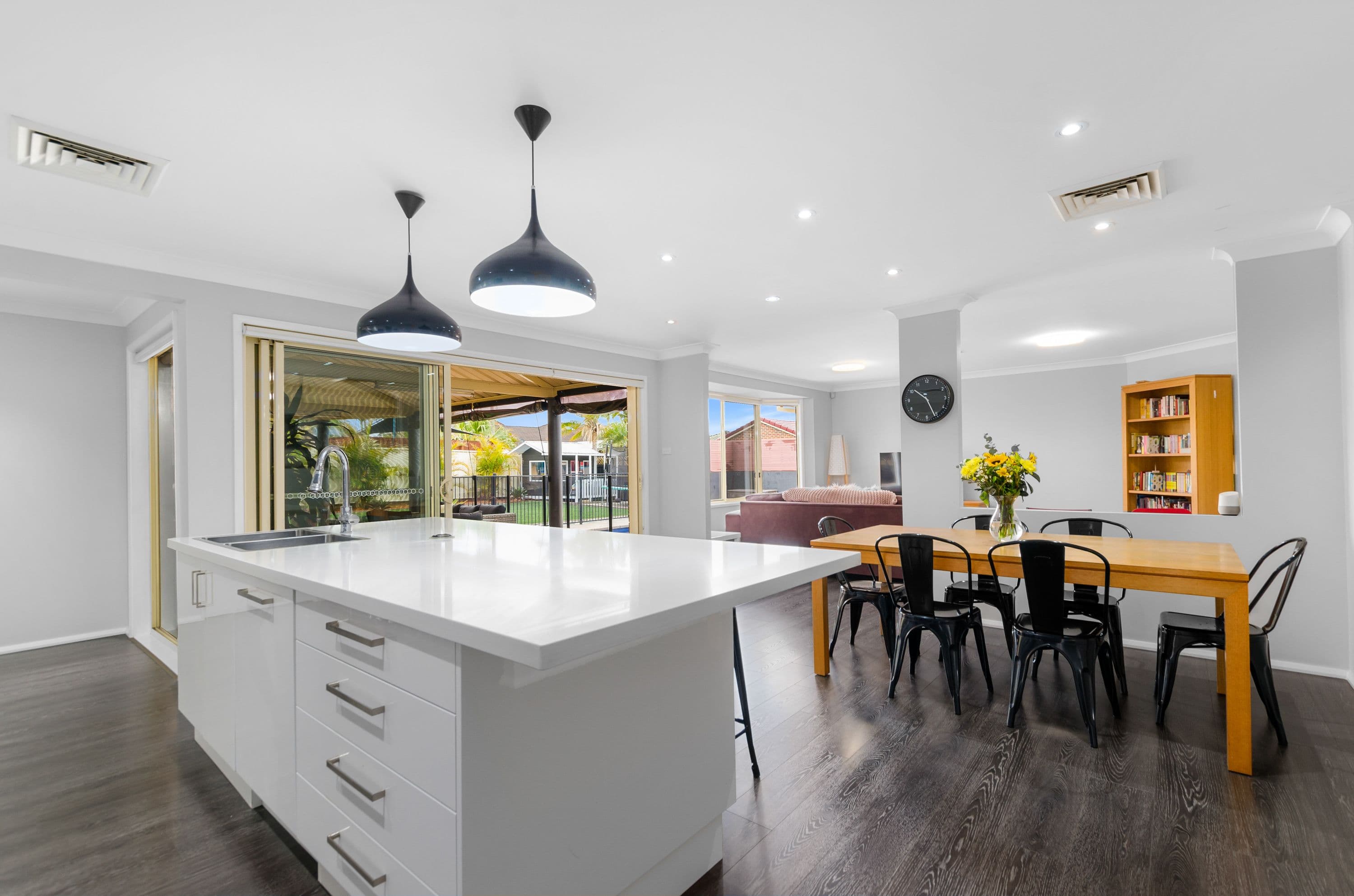 25 Robins Creek Drive, Horsley - Thumbnail 4