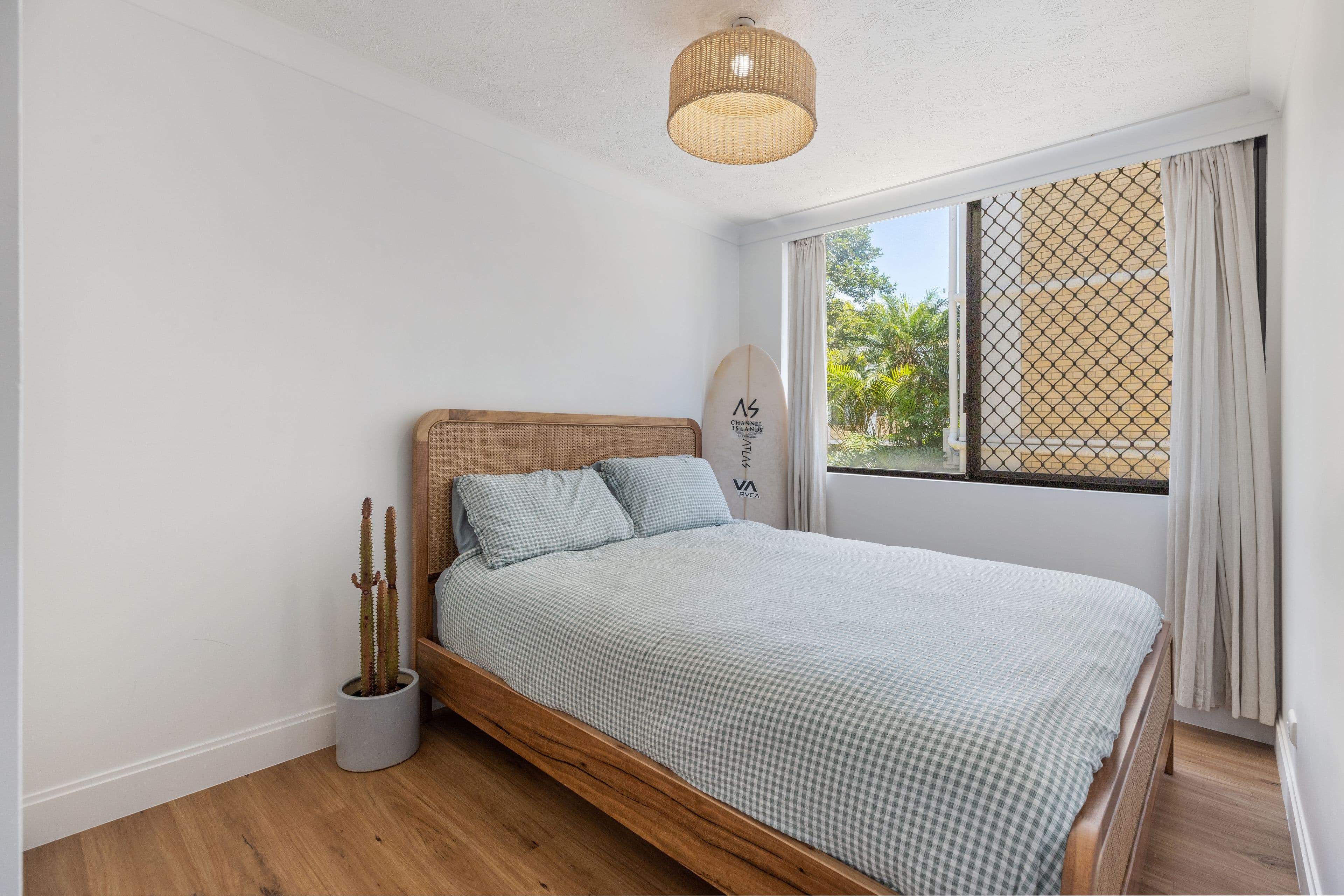 6 Brooke Avenue, Palm Beach QLD 4221, Palm Beach - Thumbnail 4