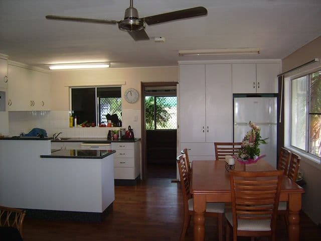 9 Mullers Lane, BOWEN QLD 4805, Bowen - Thumbnail 4