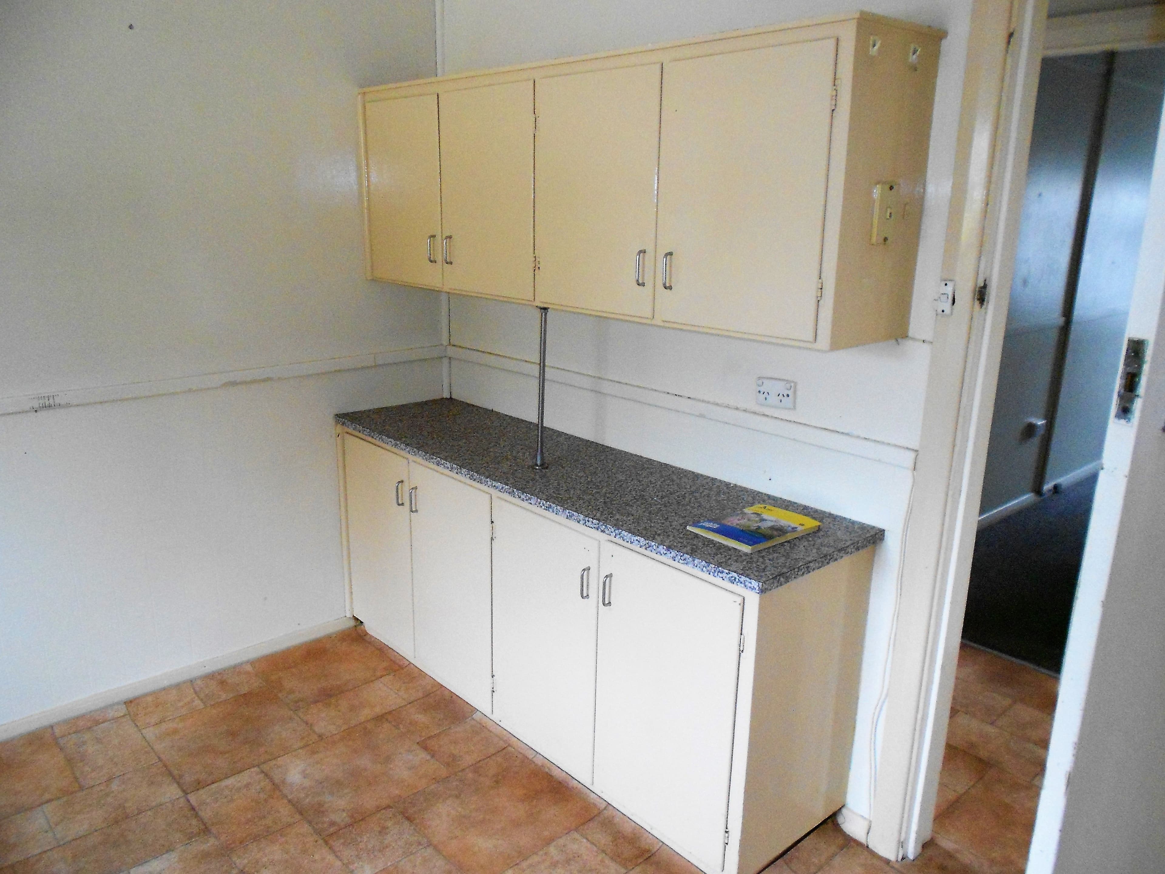 208 Victoria Parade, Bordertown SA 5268, Bordertown - Thumbnail 7