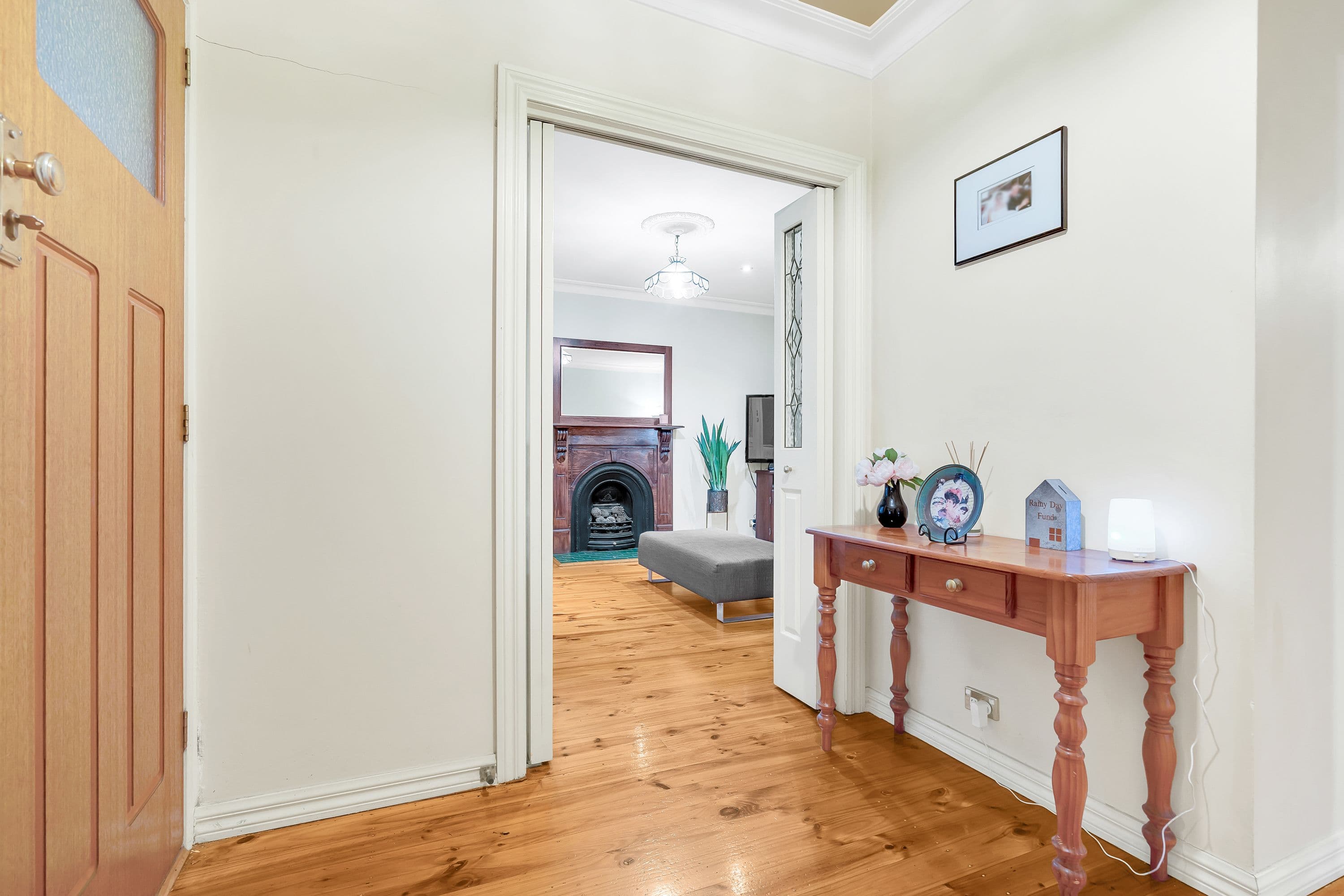84 Deakin Street, Essendon VIC 3040, Essendon - Thumbnail 3