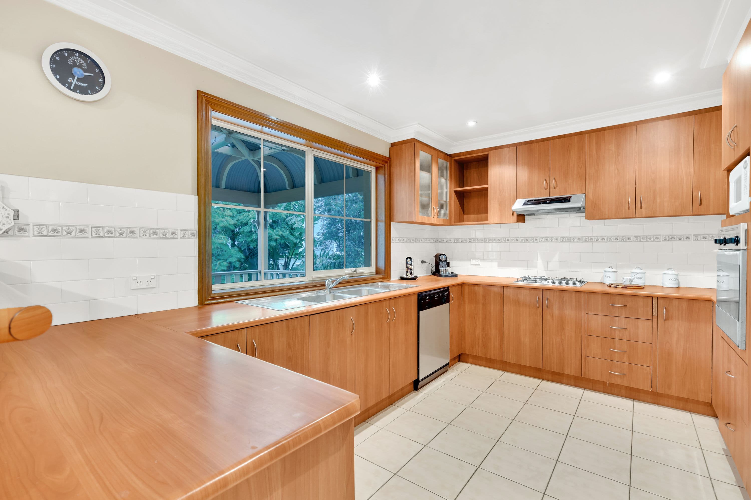 84 Deakin Street, Essendon VIC 3040, Essendon - Thumbnail 8