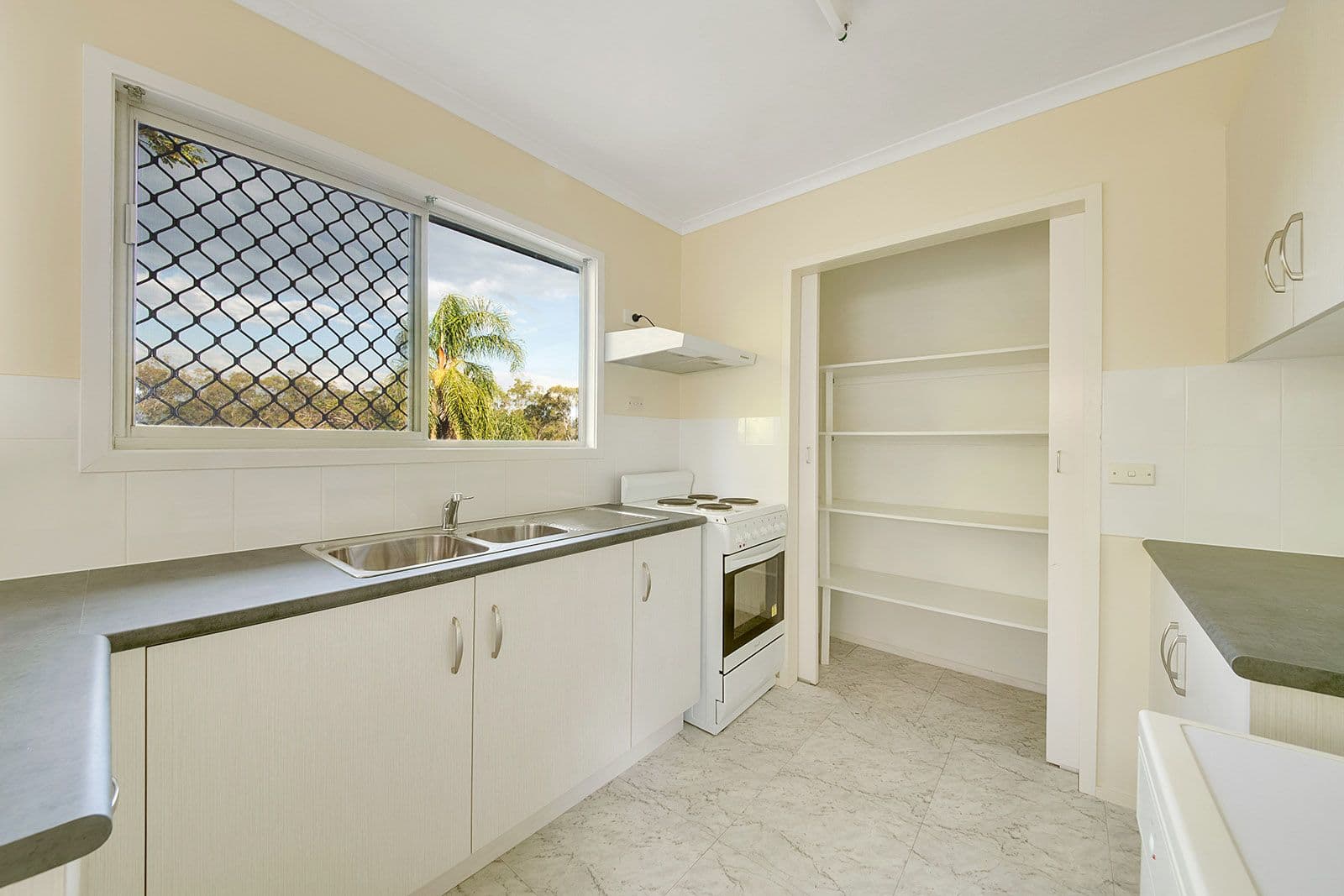 17 Marshall Avenue, Sun Valley QLD 4680, Sun Valley - Thumbnail 2