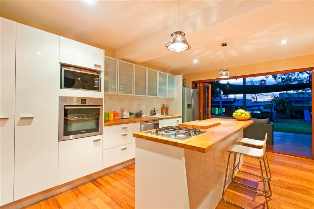 134 Thorneside Road, THORNESIDE QLD 4158, Thorneside - Image 1