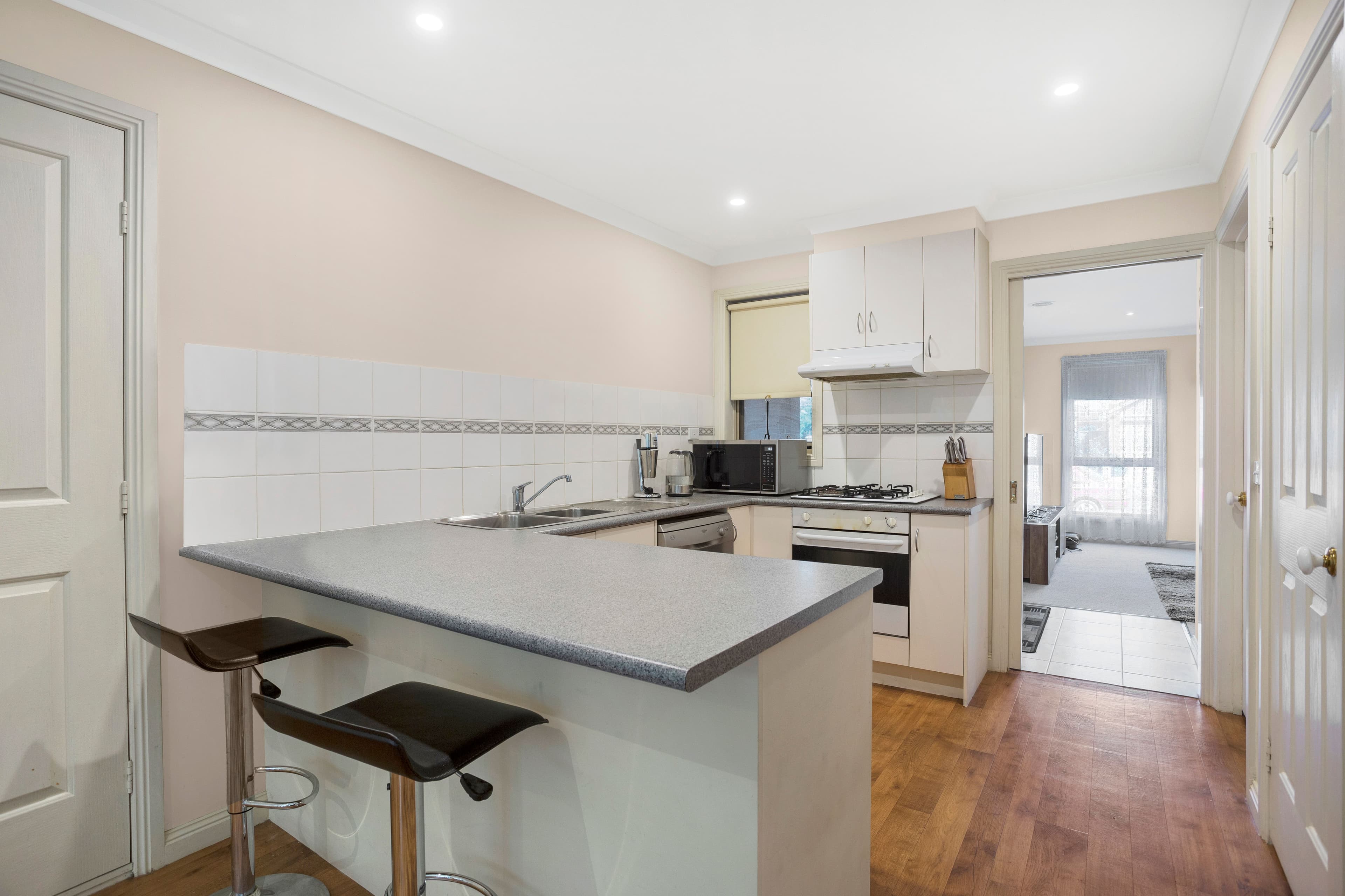 20 Lake Gardens Avenue, Lake Gardens VIC 3355, Lake Gardens - Thumbnail 3