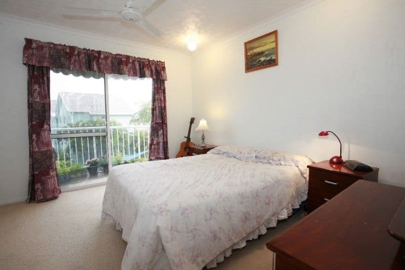 1 Hodel Street, ROSSLEA QLD 4812, Rosslea - Thumbnail 5