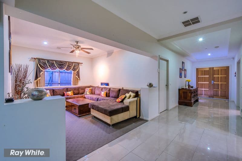 32 Hanworth Avenue, Williams Landing VIC 3027, Williams Landing - Thumbnail 7