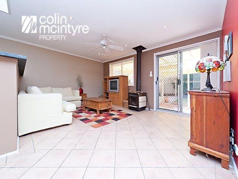 72 Degraves Crescent, WANNIASSA ACT 2903, Wanniassa - Thumbnail 5