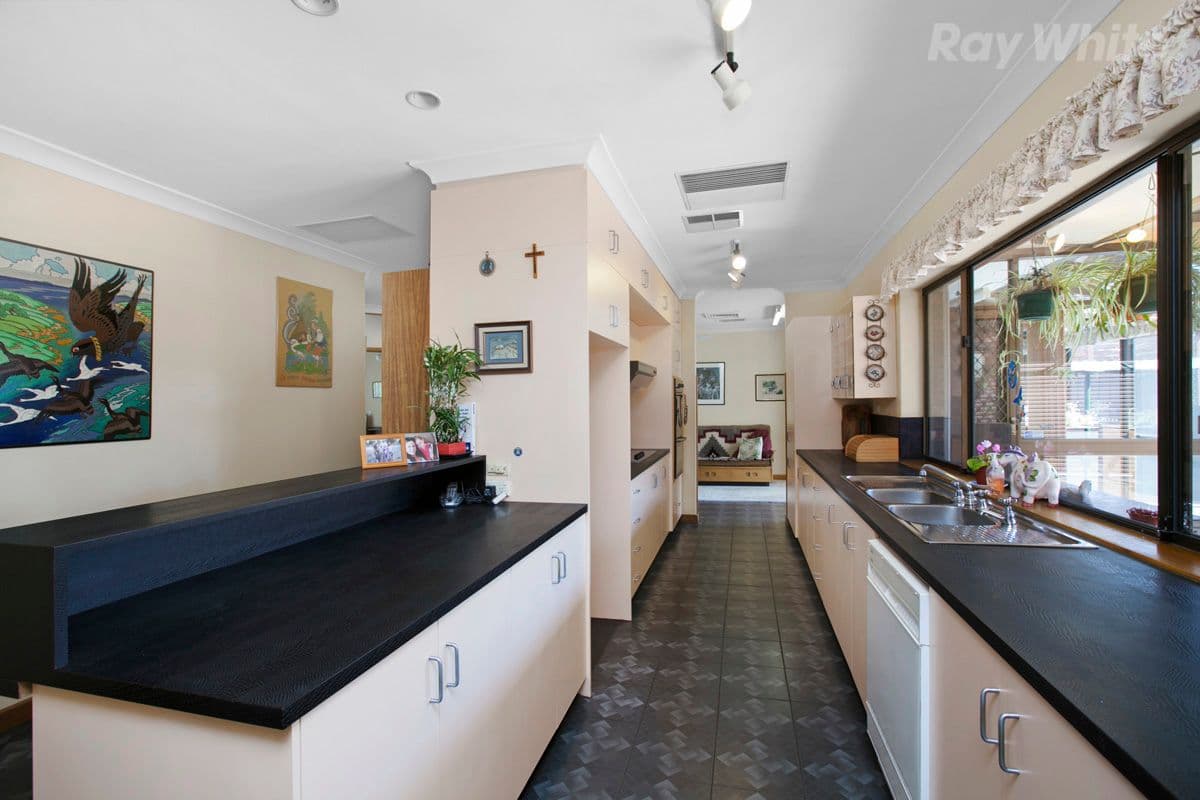 47 Wright Street, Henley Beach SA 5022, Henley Beach - Thumbnail 3