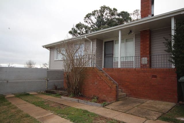 9 Kelly Place, Oberon - Image 1