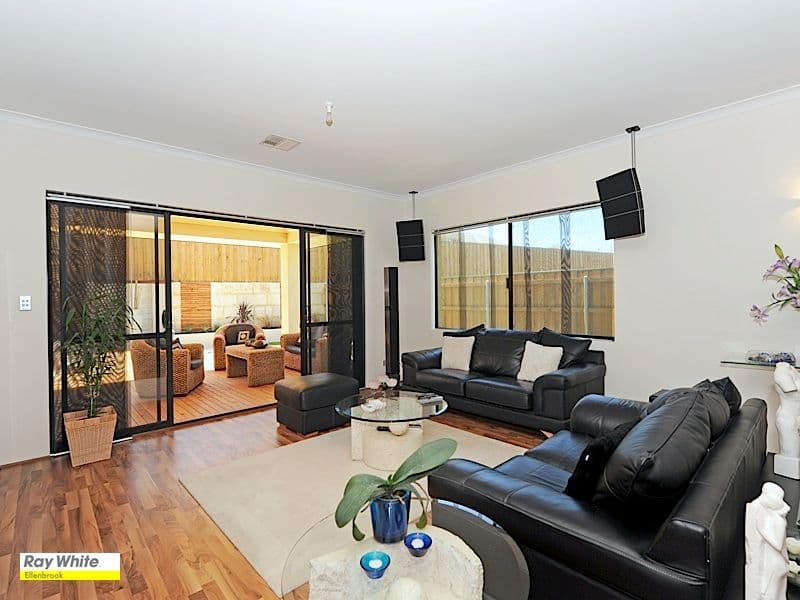 8 Stott Way, ELLENBROOK WA 6069, Ellenbrook - Thumbnail 6