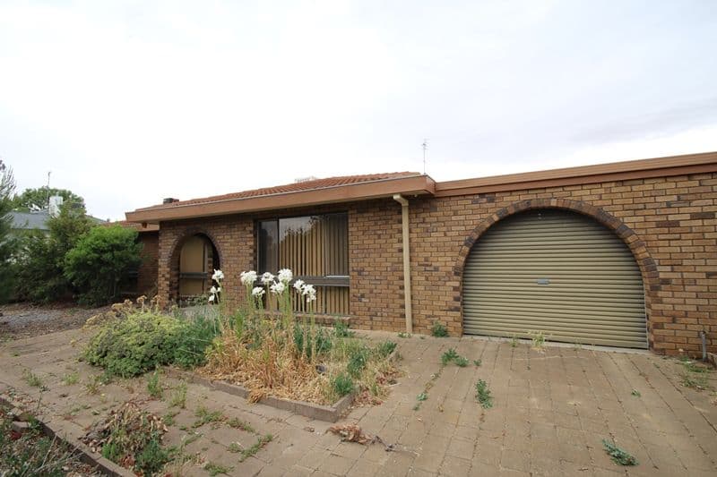 4 Scotts Grove, Dimboola VIC 3414, Dimboola - Thumbnail 2