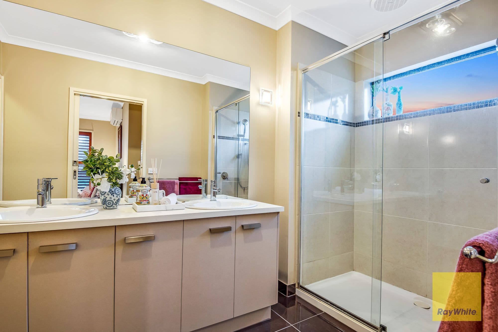 15 Higgins Way, Truganina VIC 3029, Truganina - Thumbnail 5