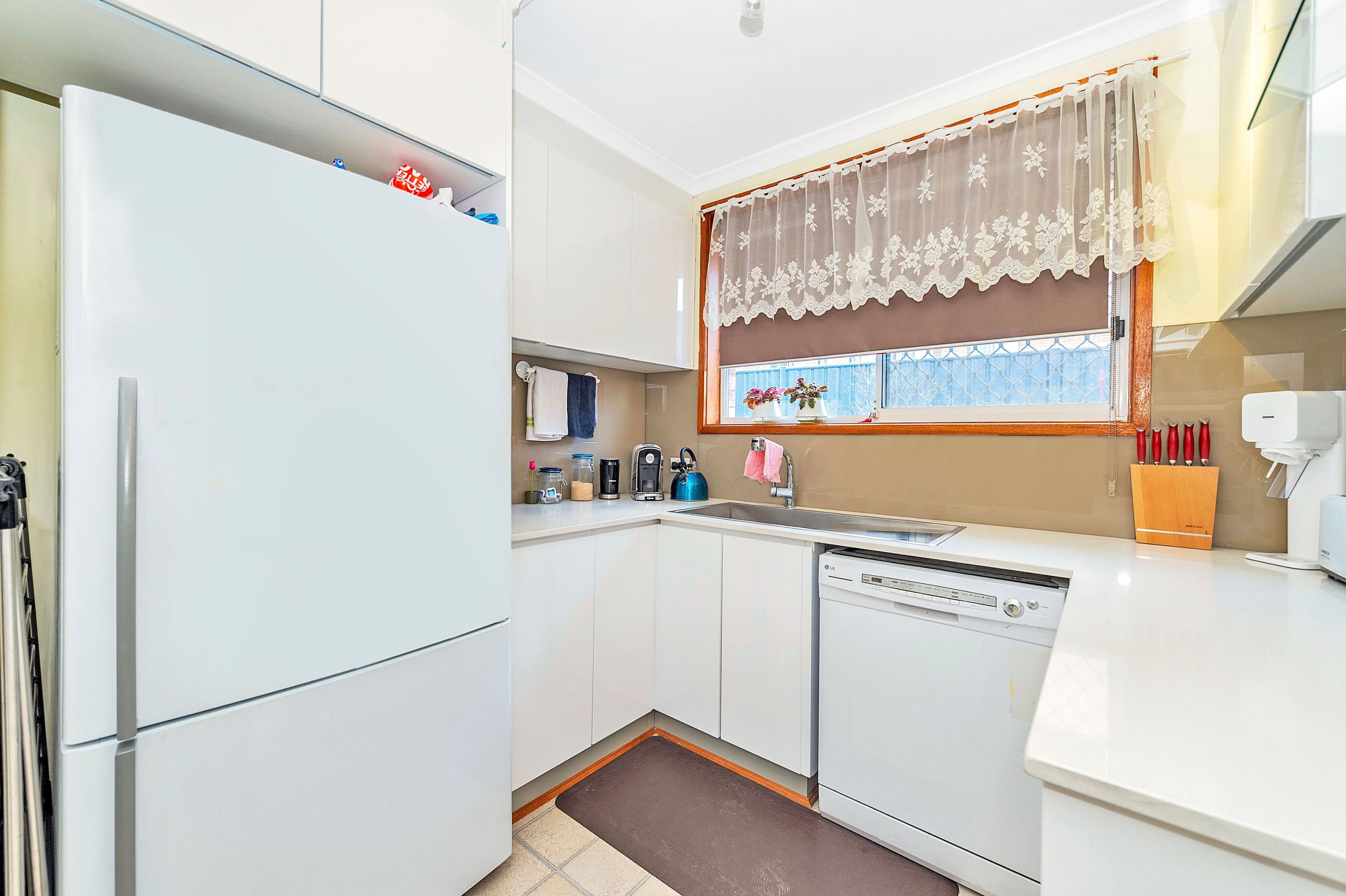 10-12 Booth Street, Queanbeyan NSW 2620, Queanbeyan East - Thumbnail 4