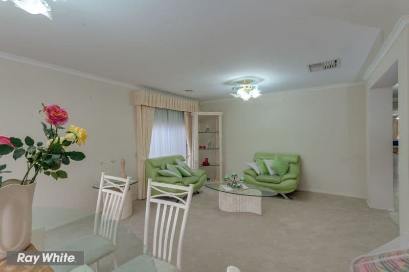 3 Knightsbridge Drive, TARNEIT VIC 3029, Tarneit - Thumbnail 4