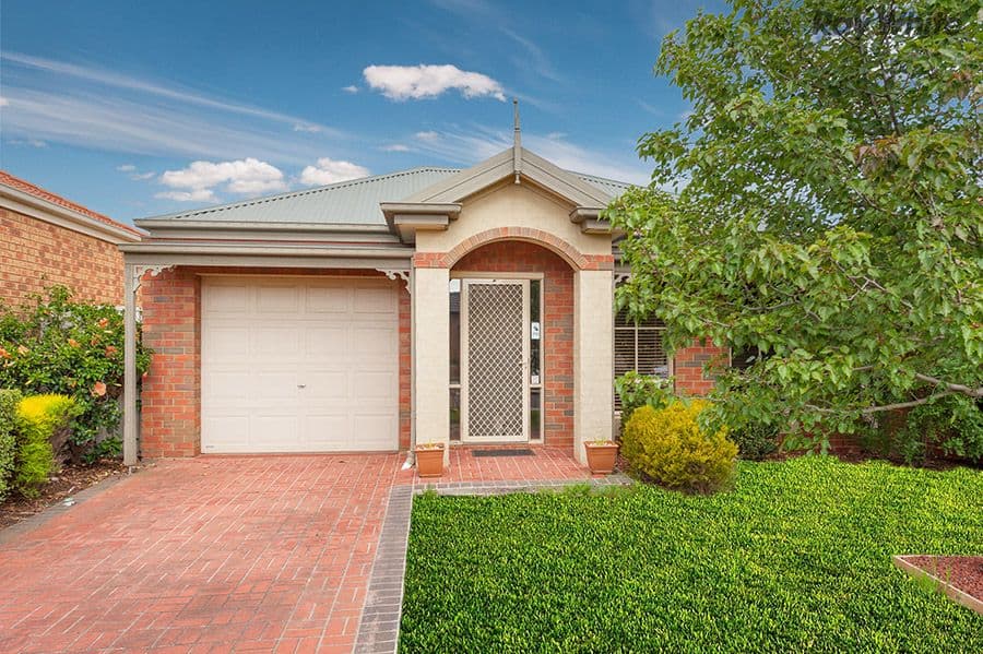 1 Osmond Place, Caroline Springs VIC 3023, Caroline Springs - Image 1