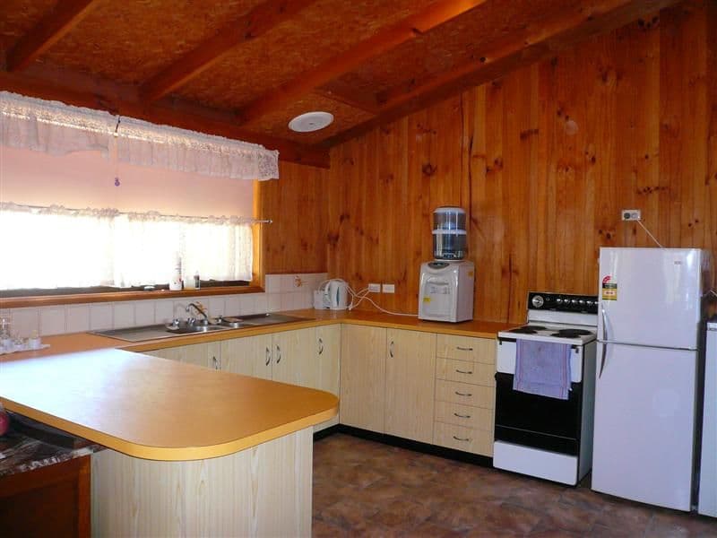 21   Sandringham Place, DUBBO NSW 2830, Dubbo - Thumbnail 2