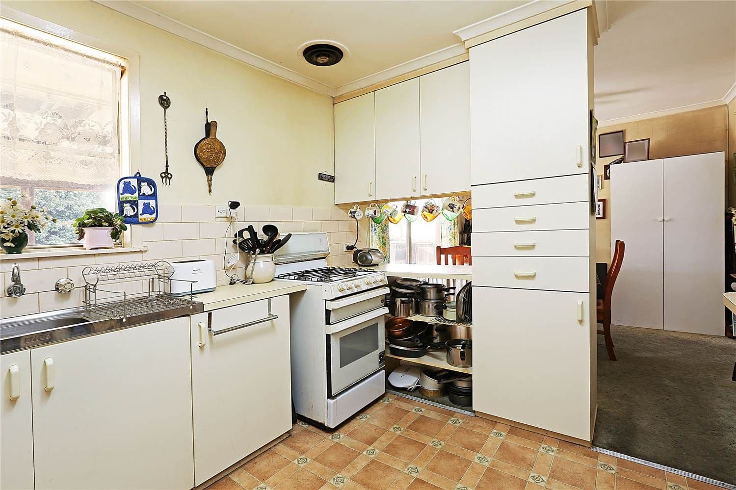 1 Leura Court, CORIO VIC 3214, Corio - Thumbnail 3