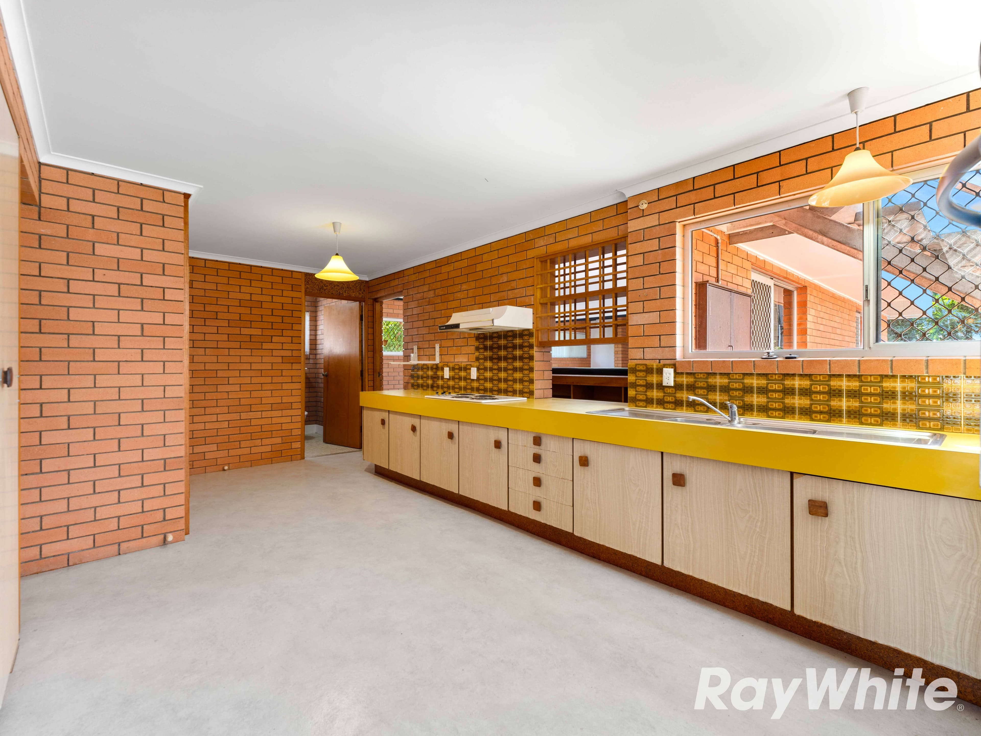 2 Dell Street, Eastern Heights QLD 4305, Eastern Heights - Thumbnail 5